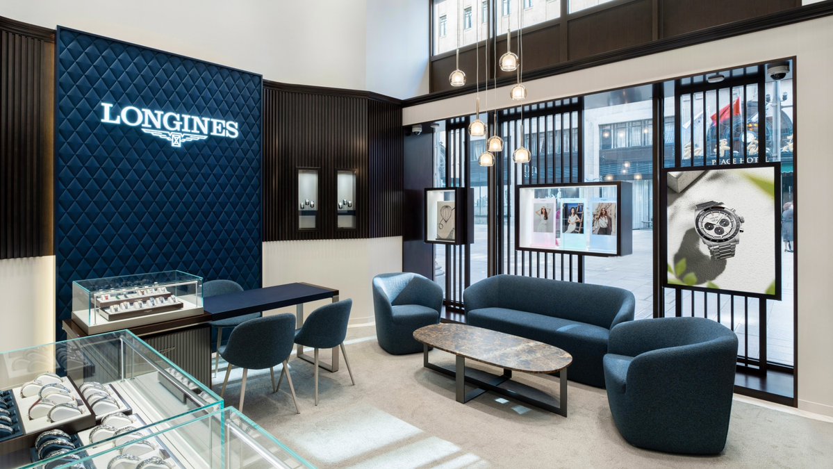 customshowcase's tweet image. Is your showcase layout wrong? The secret to increasing customer dwell time
Official Website: degreefurniture.com
Email: sales@degreefurniture.com
WhatsApp: +86 13922429233
#WatchShowcases
#WatchStoreDesign
#RetailWatchDisplay
#WatchStoreDisplayCase
#LuxuryWatchDisplay