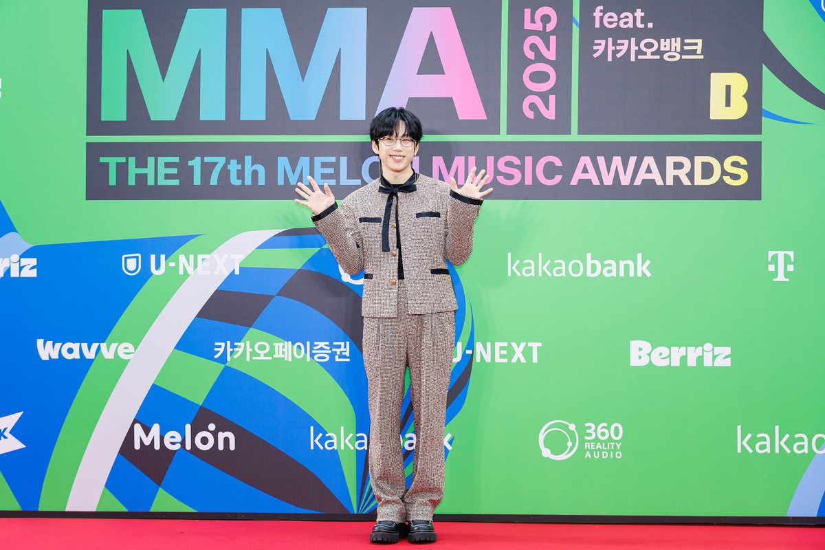 #MMA2025 #10CM #십센치 레드카펫📸

LIVE 보러 가기
💚 kko.kakao.com/lqZ0KZoi59 

<a href="/camwus_official/">camwus</a>
#멜론 #Melon #멜론뮤직어워드