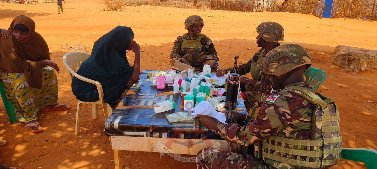kdfinfo's tweet photo. Kenya Defence Forces (KDF) troops serving under the African Union Support and Stabilization Mission in Somalia (AUSSOM) and deployed at Kismayo New Aairport Main Operating Base conducted a medical outreach at Sharif Adha village located within the outskirts of Kismayo. 

See more: https://t.co/xPH1VFmFbW