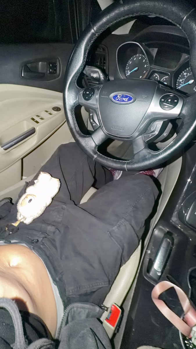 cloudycummer's tweet image. i had mozzarella sticks and popcorn at the theater just now :( fnaf 2 was goated tho