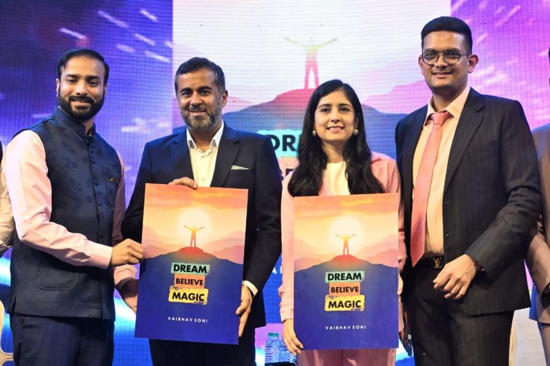 It’s not every day that a conference makes you feel like you’ve stepped into an old chapter of your life. 

Recently at NAPCON, that’s exactly what happened. 
I met <a href="/chetan_bhagat/">Chetan Bhagat</a> again…two years after he launched my book 𝗗𝗿𝗲𝗮𝗺 𝗕𝗲𝗹𝗶𝗲𝘃𝗲 𝗠𝗮𝗴𝗶𝗰 on stage in 2022.