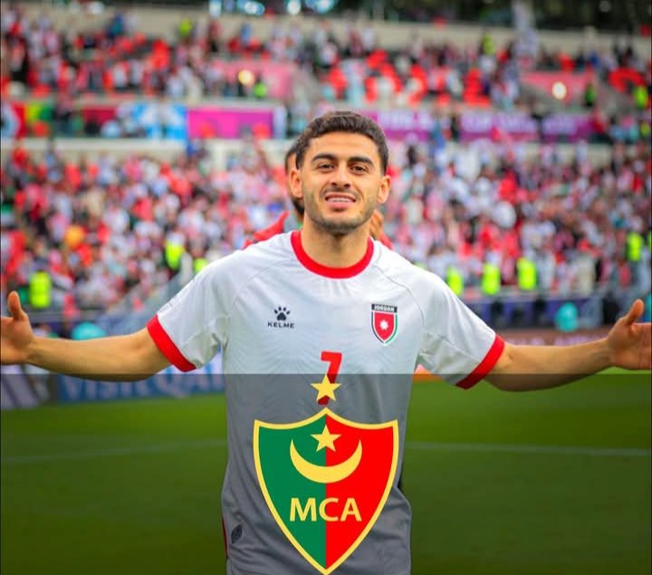 🚨🚨🚨شمس سبورت 

نادي مولودية الجزائر مهتم بالتعاقد مع الدولي الأردني محمد أبو زريق شرارة