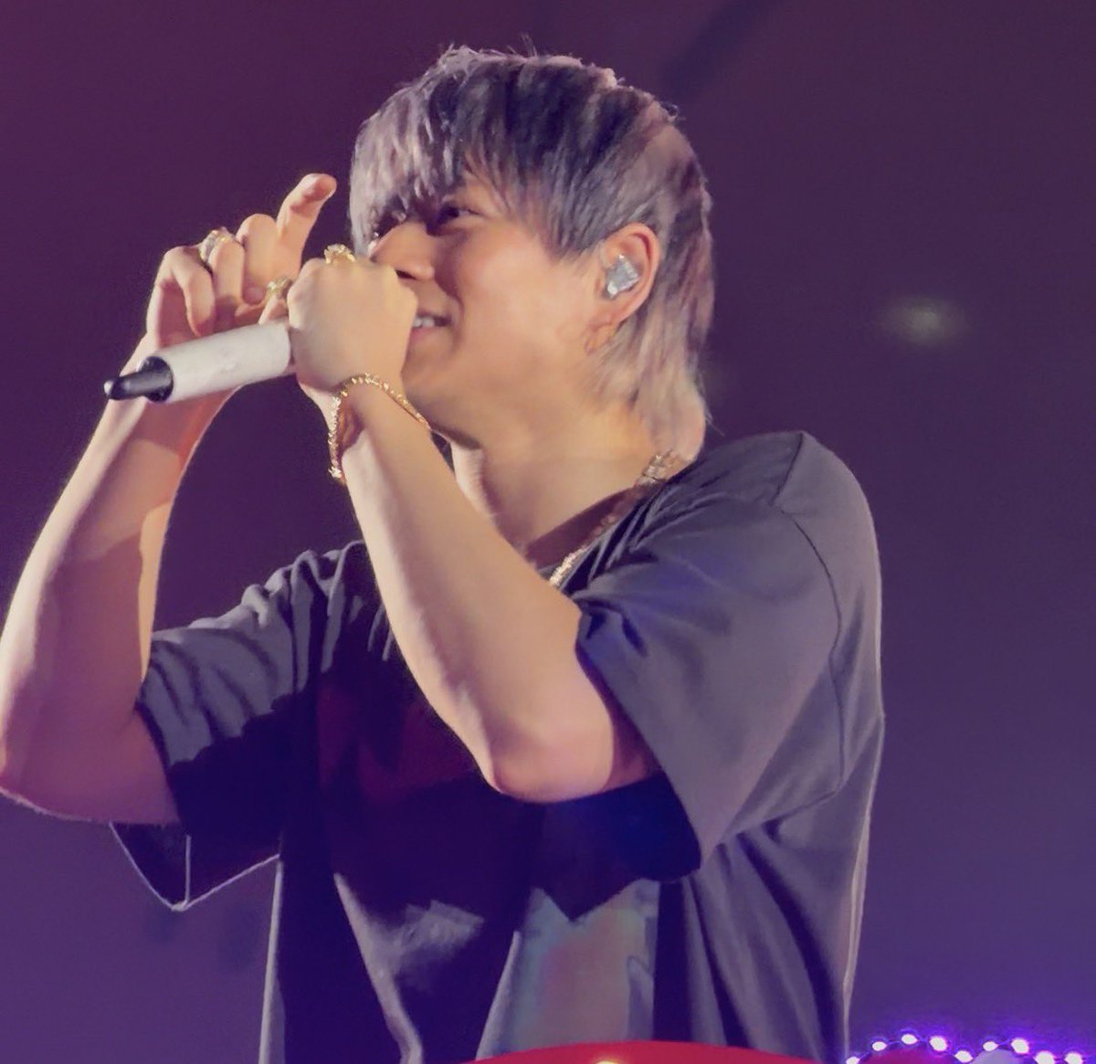 紫耀ページ 4_T1_2086_l.jpg?v=1703513912