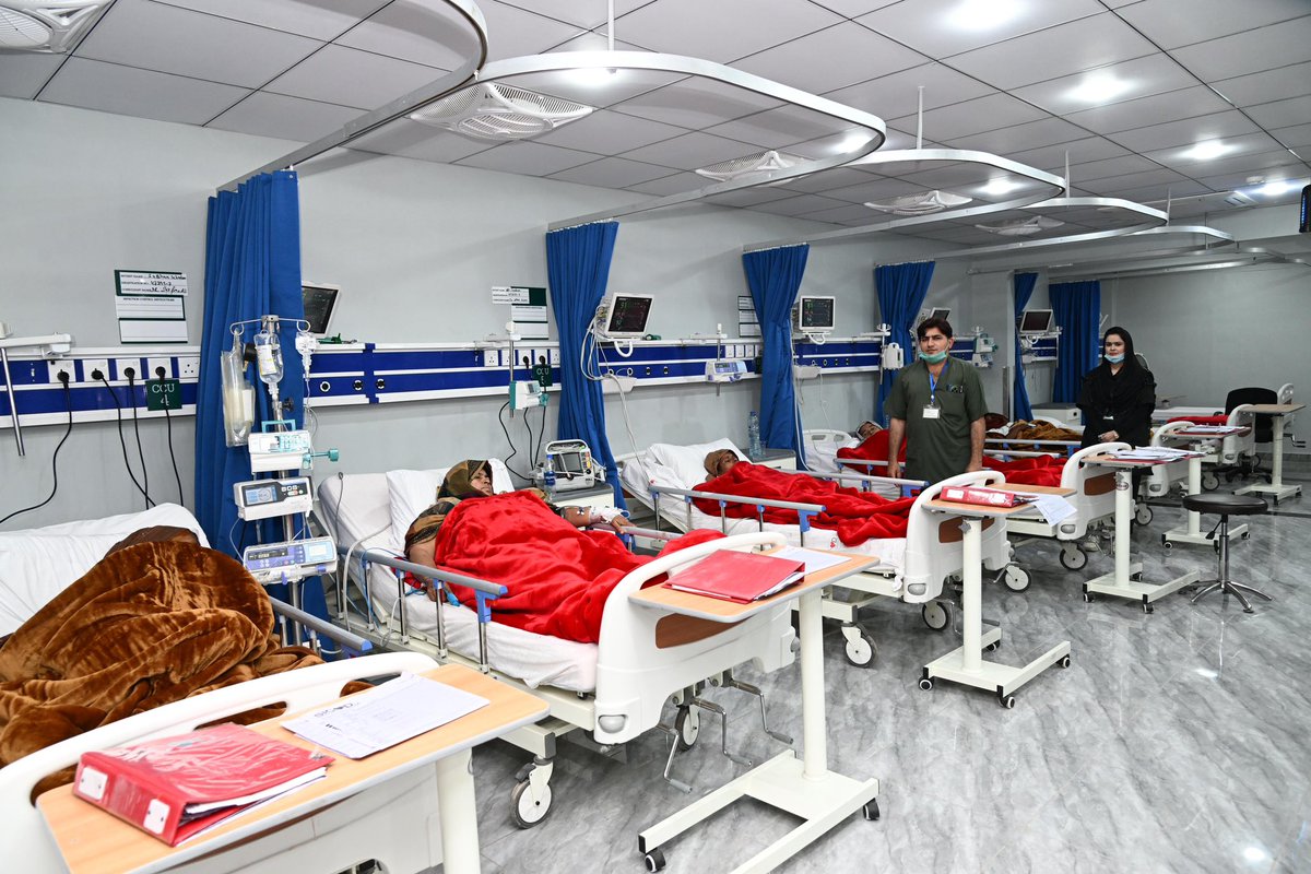 First Lady of Pakistan 🇵🇰 Bibi <a href="/AseefaBZ/">Aseefa B Zardari</a> inaugurated the newly reconstructed building of the Sindh Institute of Cardiovascular Diseases, Shaheed Benazirabad—another milestone by PPP Sindh Government in providing free, modern cardiac care to the people of Sindh! ♥️