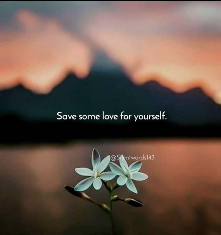 XeZ1131618's tweet photo. Save some love for yourself.. https://t.co/dmd63vmXqX