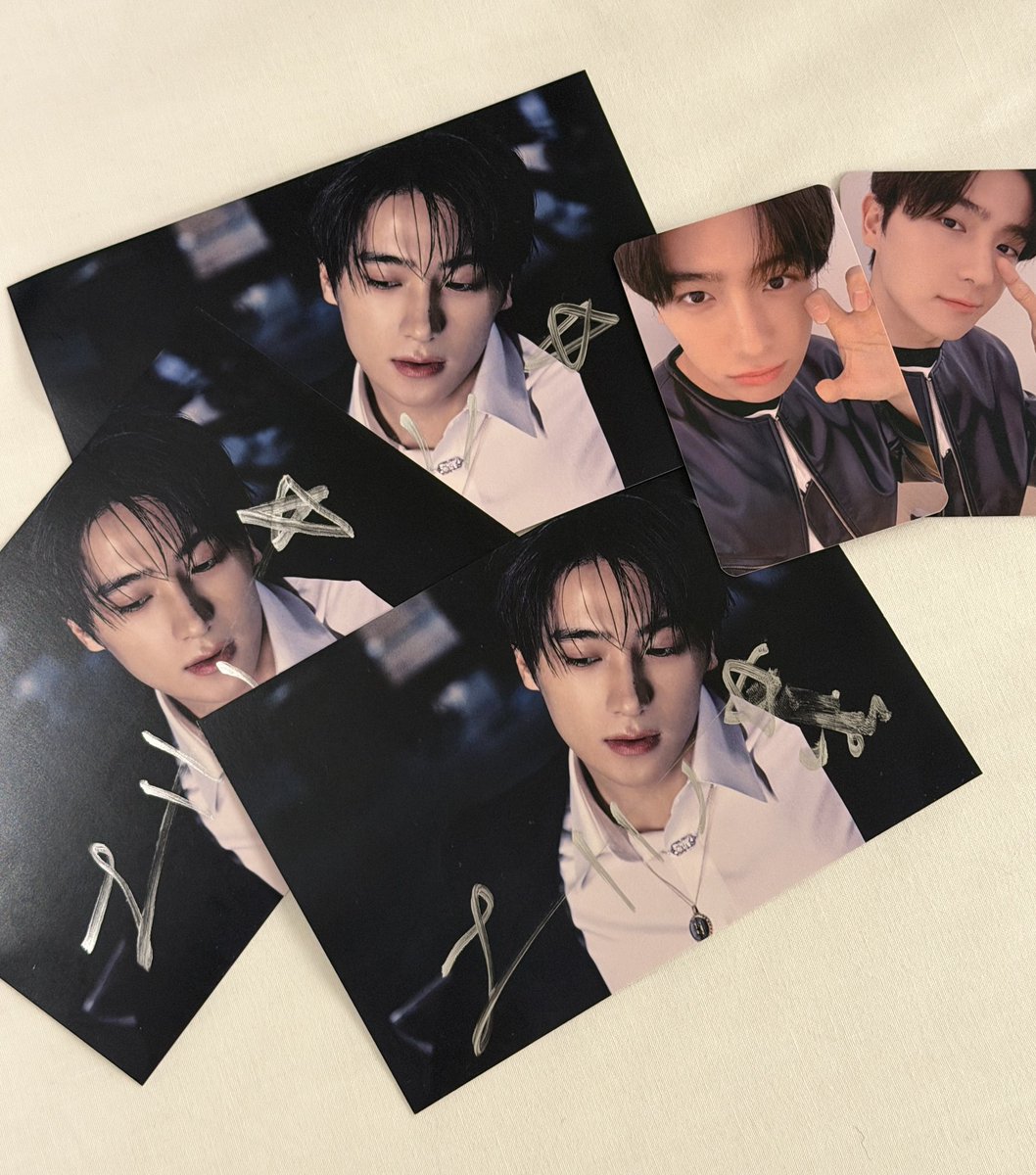 ❤️해를 제 손가락이 지워버렸어요..
그래도 ㅎㅌㅎ🫰