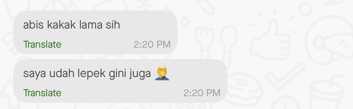 _kayang_'s tweet photo. @gojekindonesia 

Mitra driver seperti ini sudah tidak layak dapat teguran atau peringatan saja. Saya sudah kooperatif, berusaha membantu, dan sabar, tapi dibalas dengan perilaku kurang ajar dan tidak menyenangkan seperti ini. Ditunggu tindak lanjut dan ketegasannya. https://t.co/V4KHP4Fm70
