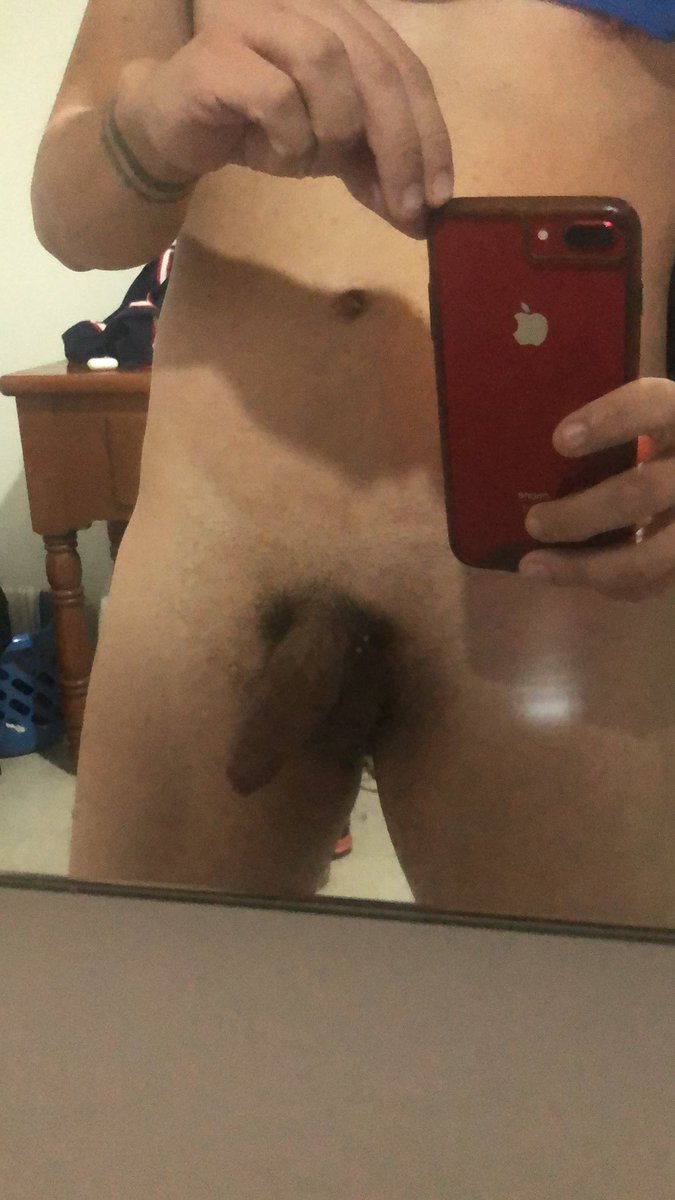 ChinoValer94930's tweet photo. Aburrido https://t.co/pvmulFb8s9