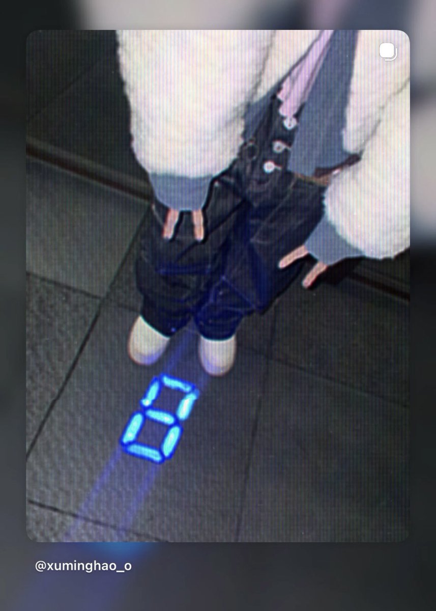 with8ight's tweet photo. 띠예잇 너 갸루 재능있어 https://t.co/ItkyUxXkqk