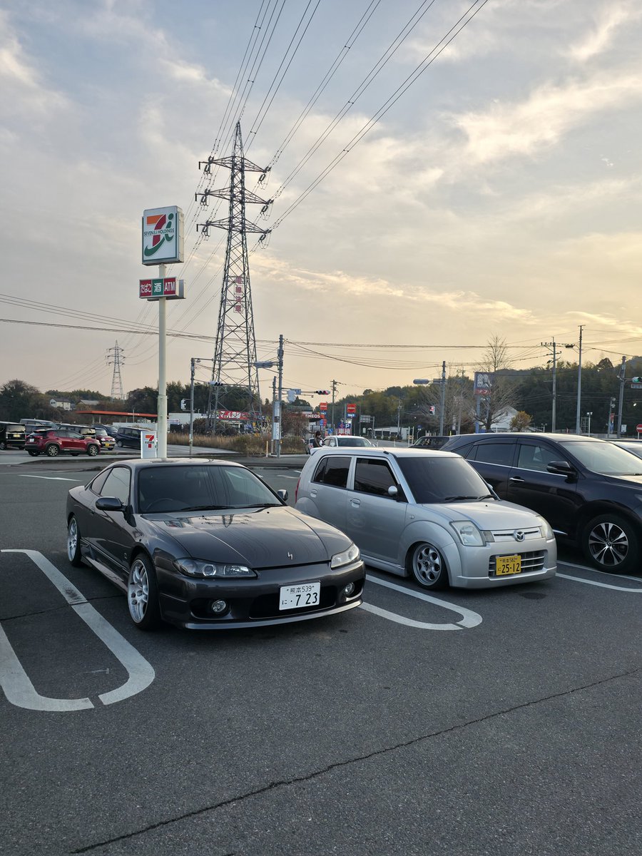 油性 tweet media