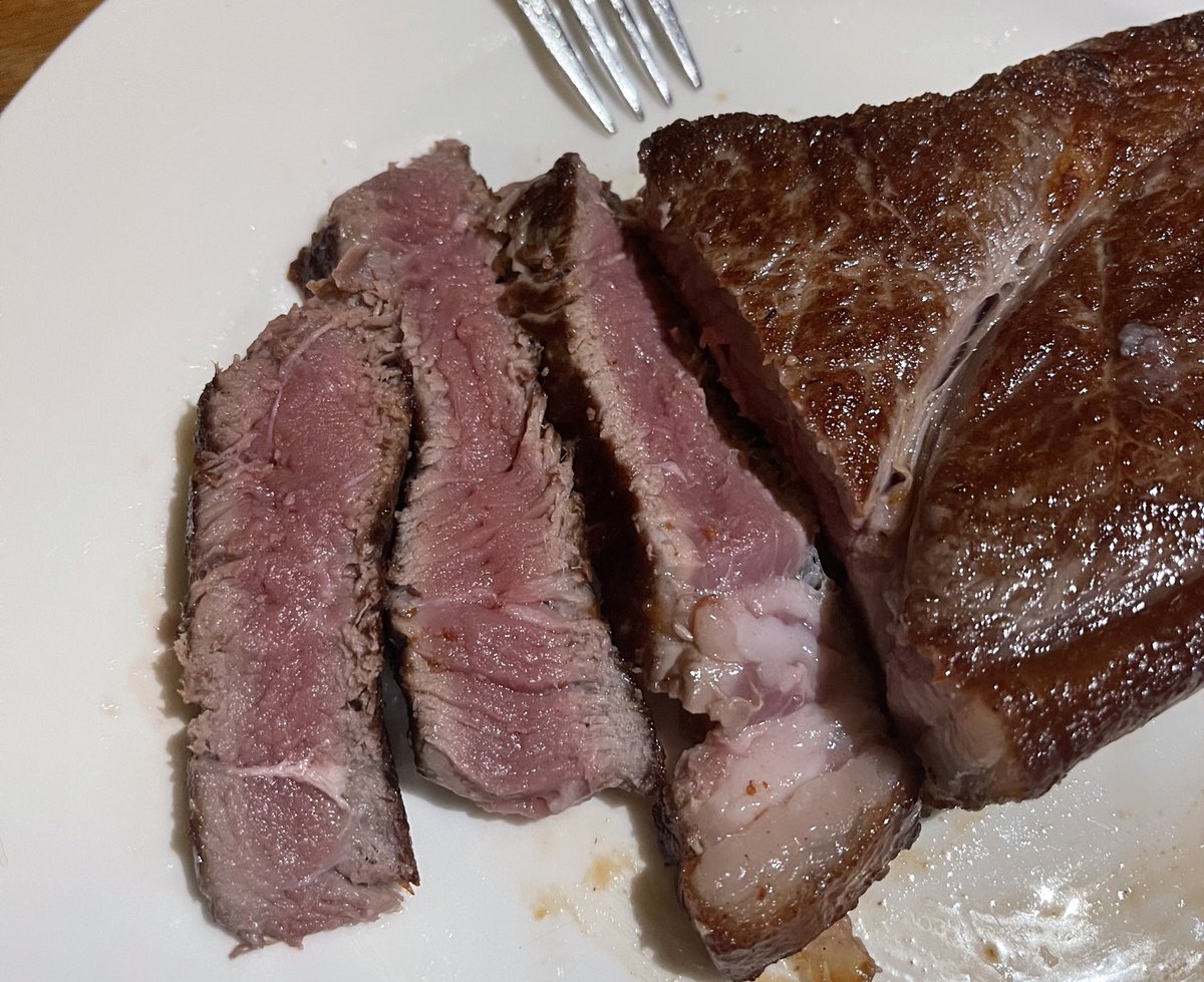 Byron Kruger (formerly tweet media