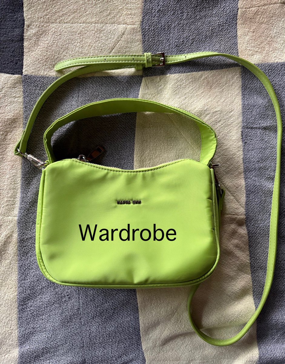 Help2884's tweet image. Kappba.bkk 220 รส เลยค้าบ 
อยากปล่อยแล้ว ไม่เคยใช้เลย 
มีให้สองสาย สั้น-ยาว 
#julymansion  #ส่งต่อเสื้อผ้ามือ2 #ส่งต่อกระเป๋า  #ส่งต่อเสื้อผ้ามือสอง #vghbkk #rallymovement #garmenti #bemingbkk