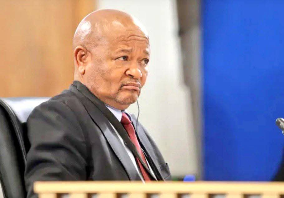 Nazo ke! tweet media