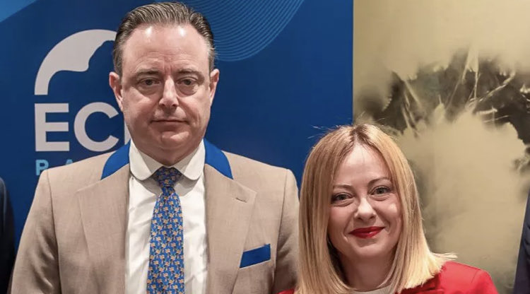 The fact that pro-Russians on this platform are thanking <a href="/Bart_DeWever/">Bart De Wever</a> and <a href="/GiorgiaMeloni/">Giorgia Meloni</a> for blocking the transfer of Russian assets says everything about whose interests they were protecting