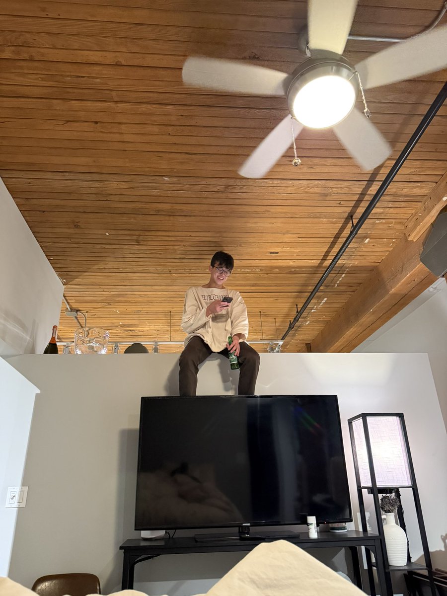 Andrew tweet media