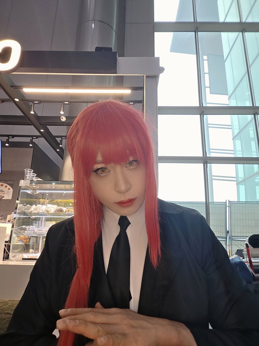 서코 토요일 고생 많으셨습니다~😁
일요일은 블리치 대팀코 자라키 켄파치로 갑니다~🪓