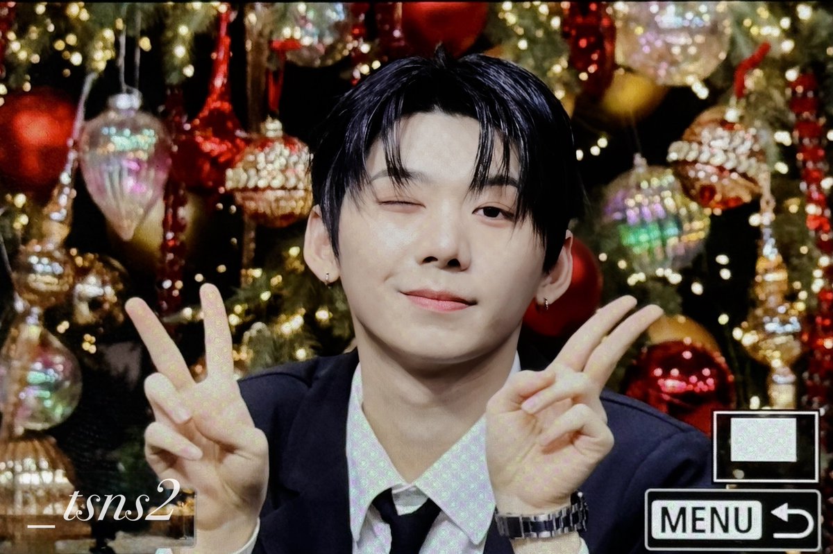 _tsns2's tweet image. 251220🐾🖤

#HAN #박한
#AHOF #아홉