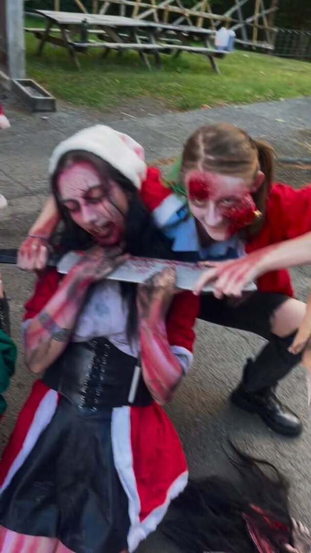 Krampus Rides 👹🎄🎅☃️ 🩸 

#spookersnz #scarychristmas #christmas #horror #sfx instagr.am/p/DSenzVEEVWk/