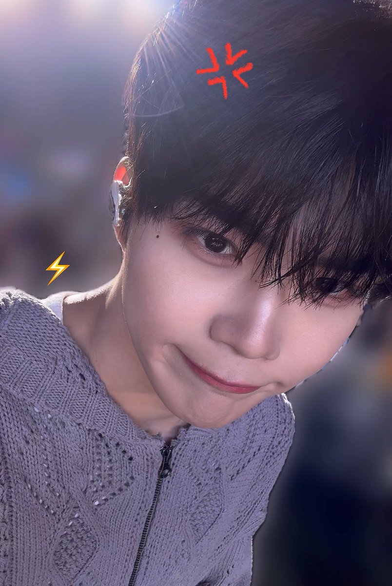 thunder050110's tweet photo. 크왕강아디🥺💕💕💕 #박건욱 https://t.co/wqFbkJLLIG