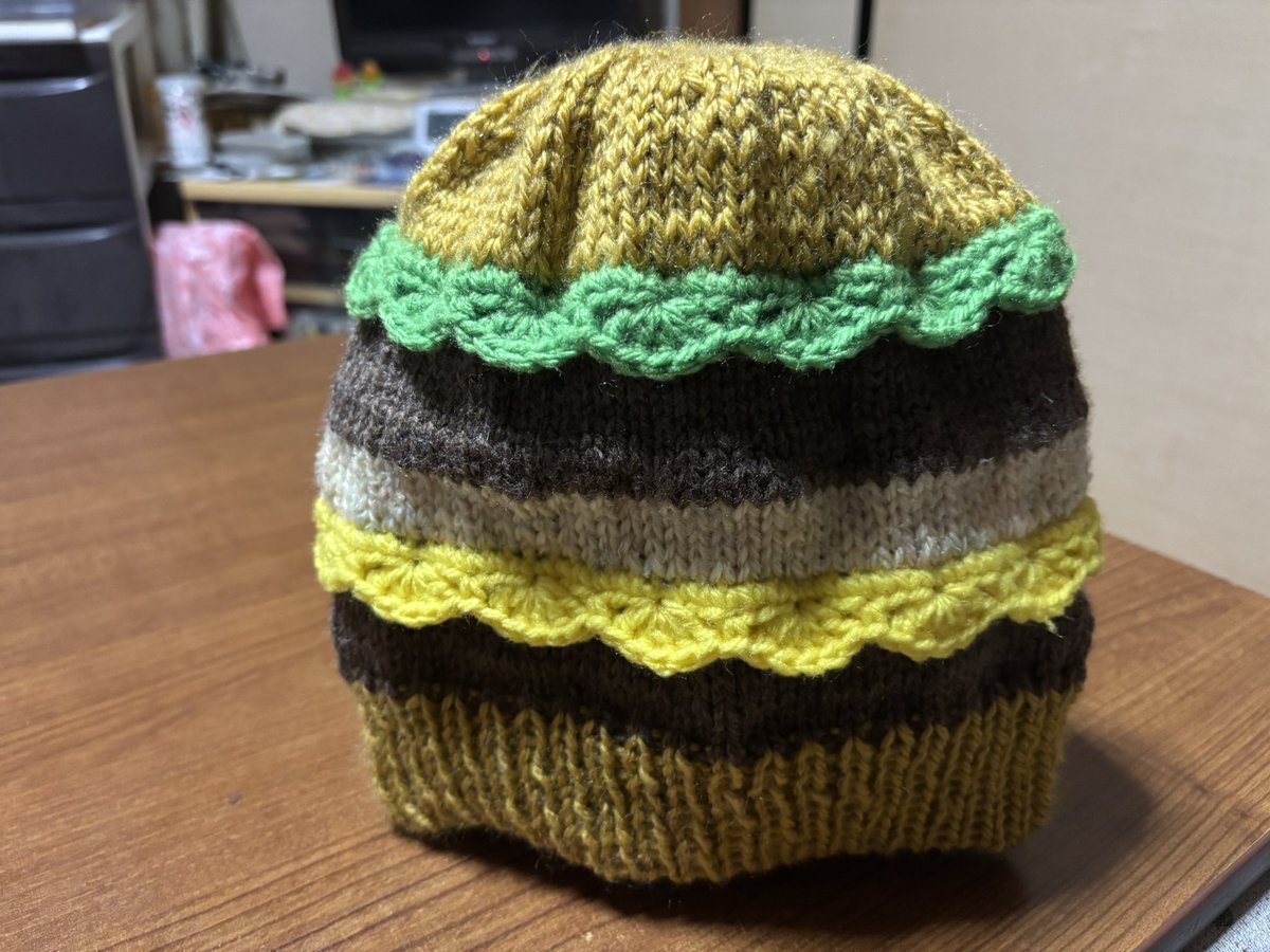 今更ですが 残念ながら商品化されなかったビッグマックのニット帽