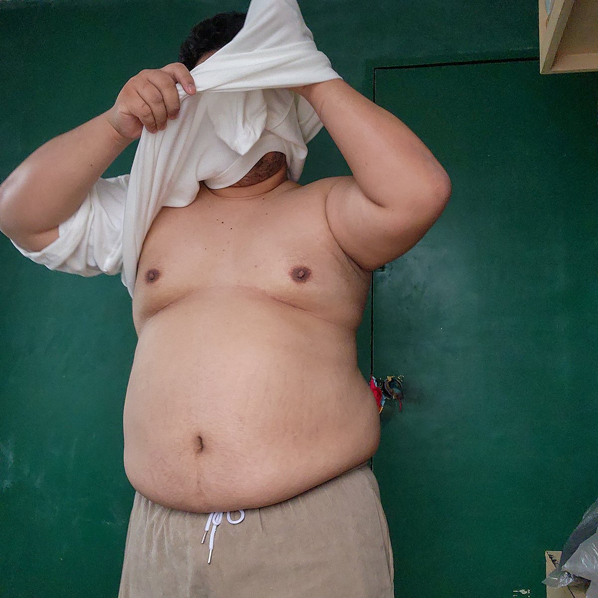 I-vhun 🐻 tweet media