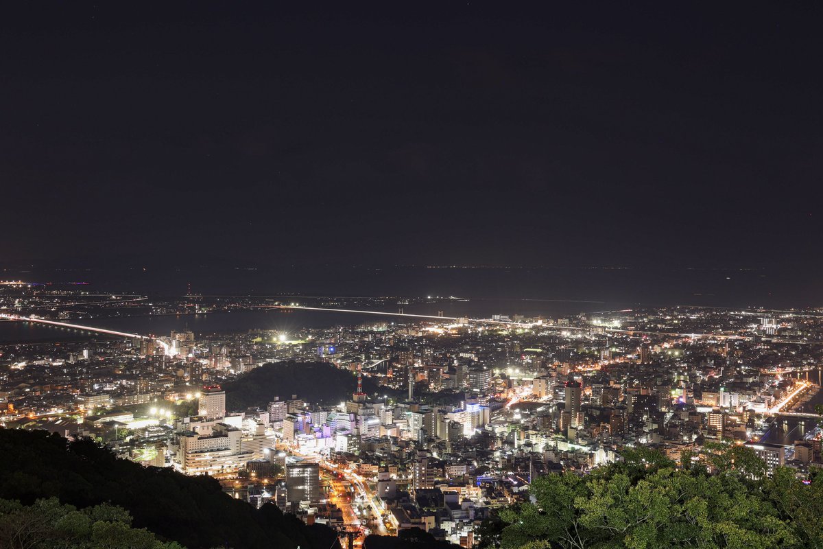 眉山から見た徳島の夜景

#夜景 
#カメラ好きな人と繋がりたい 
#写真好きな人と繋がりたい