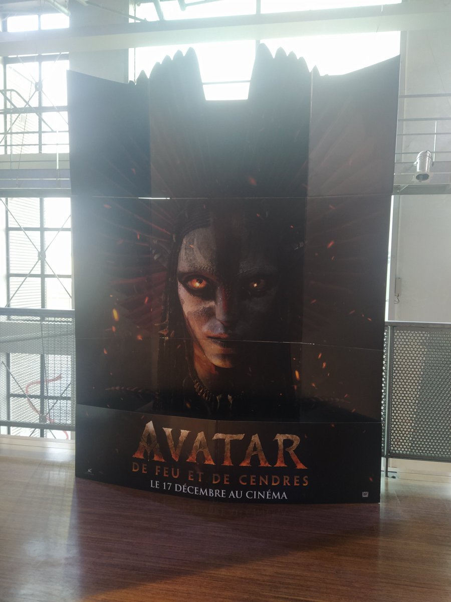 Now seated for #AvatarFireAndAsh!