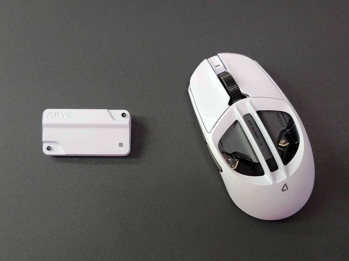 新入荷】 ARYE RCC-1 カーボンファイバー複合材を採用し、 重量わずか