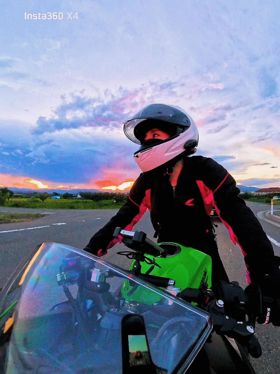 𝐊𝐚𝐰𝐚𝐬𝐚𝐤𝐢