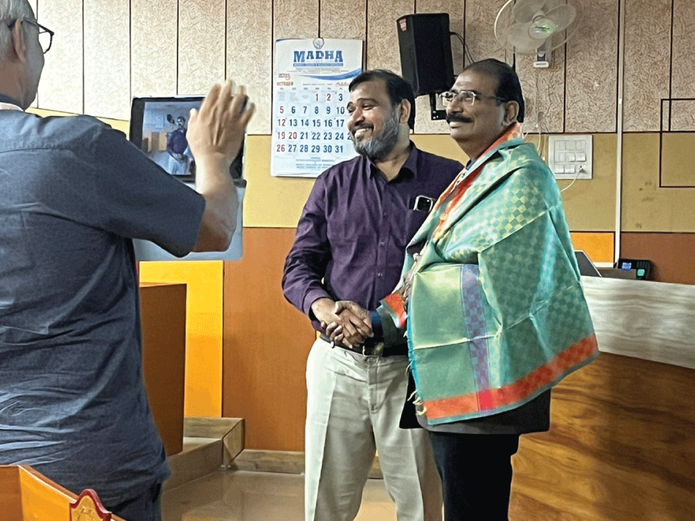 SMmcri's tweet image. NEUROZEN - CME - by Department of Physiology at Madha Medical College and Research Institute on 18-12-2025.
Speaker: Dr. Elanchezhian M.D, Asst. 
Professor, Kilpauk Medical College
Speaker: Dr. K. Senthil Kumar M.D,
Professor and HOD, MMCRI
#Physiology #CME
#MadhaMedicalCollege