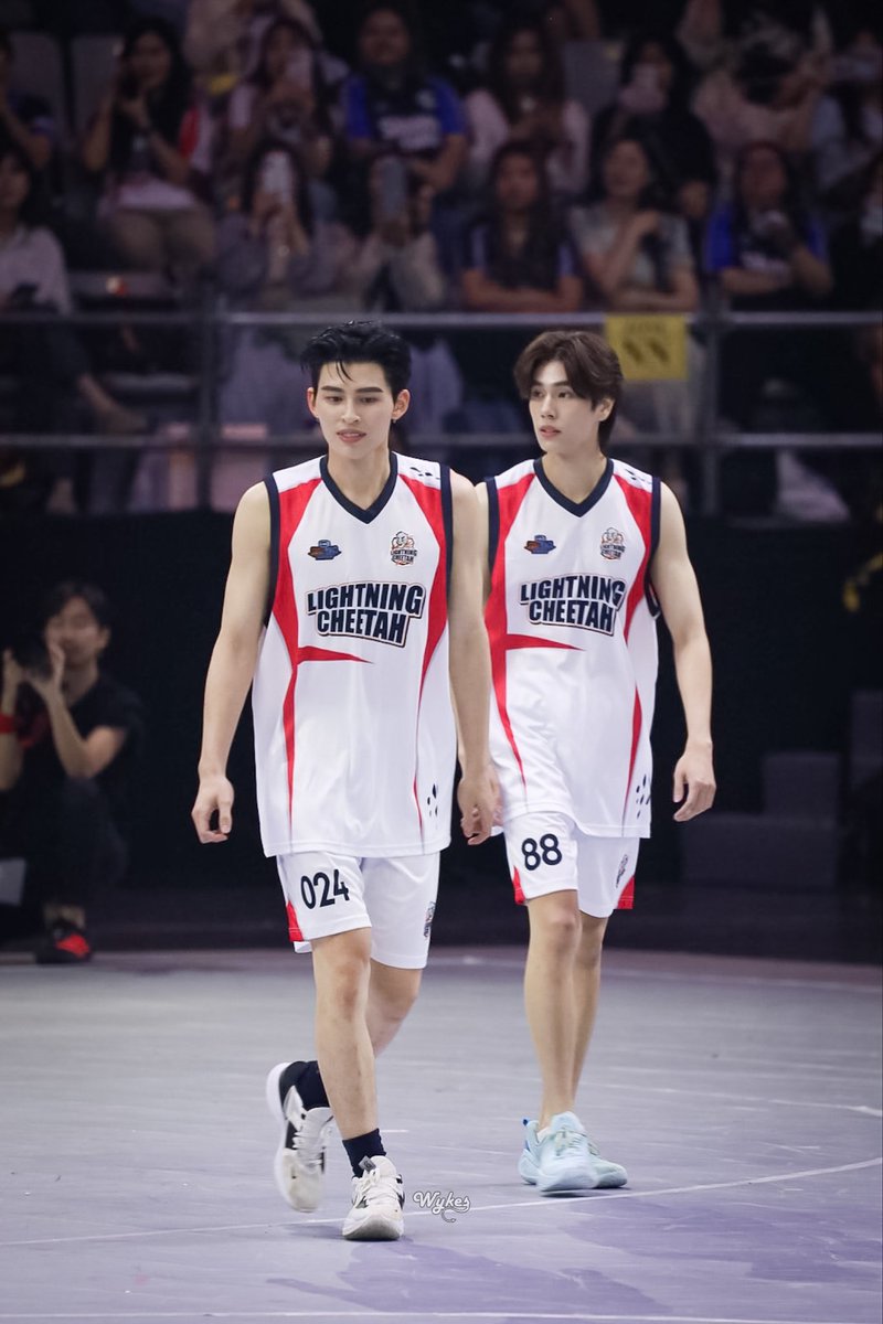 o_onarm's tweet photo. ไปไหน ไปด้วย

POWER UP PONDPHUWIN

#GMMTVStarlympics2025 
#phuwintang @phuwintang 
#ppnaravit @ppnaravit 
#ปอนด์ภูวินทร์ https://t.co/ZfoFPR7KQ7