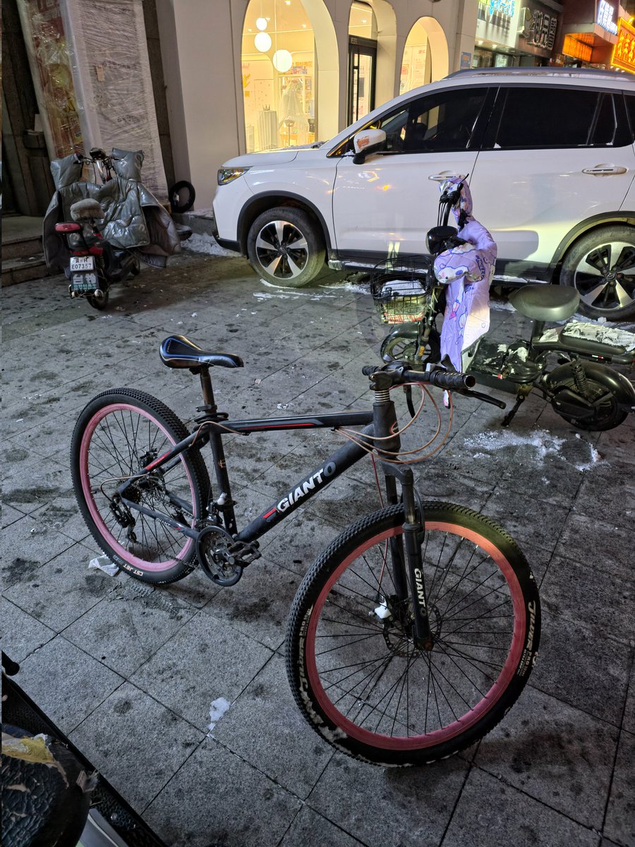 Ice Universe tweet media