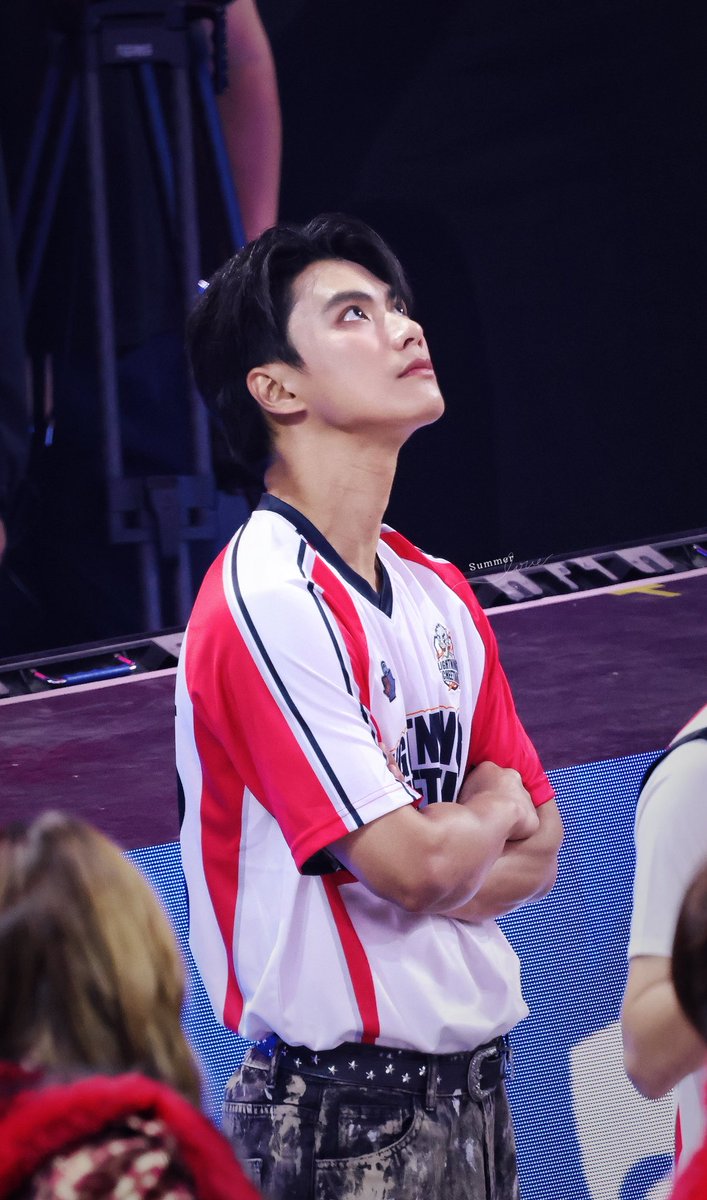 Summer0322_'s tweet photo. 😎and😝

OHM PAWAT LIGHTNING BOLT
#GMMTVStarlympics2025
#ohmpawat 
@ohmpawatt https://t.co/RfmkcyIBW9