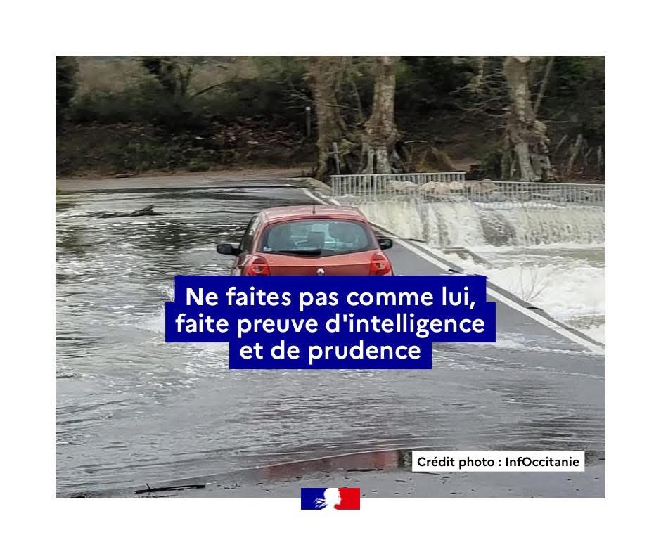 Prefet30's tweet image. #Prudence ⚠️‼️ En raison des conditions météorologiques en cours dans le #Gard de nombreux ponts et routes sont submergés et vont continuer de l’être cette nuit. 

🟡 Le #Gard est toujours en #VigilanceJaune PLUIE-INONDATION et CRUES 

Pour rappel, il est STRICTEMENT interdit de…