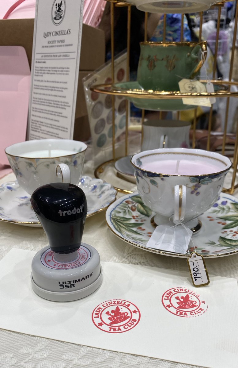 ladycinzella's tweet photo. meet me &amp; @twinkles_glory at #IFEXPOWINTER2025 booth N11-12 
(saturday only)

Ink stamp provided! https://t.co/o4qhlkjyW5