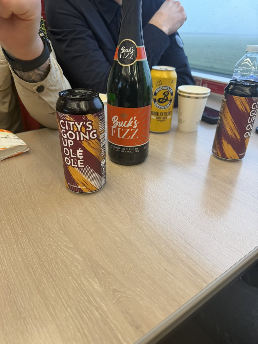 Panic on the streets of London 🐓🧡 #BCAFC