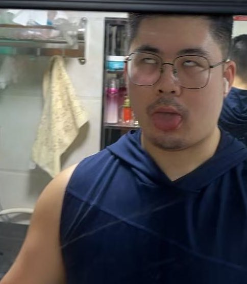 咋了这是