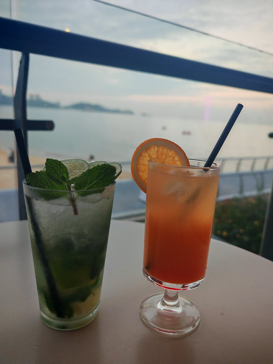 爱人的手是暖的