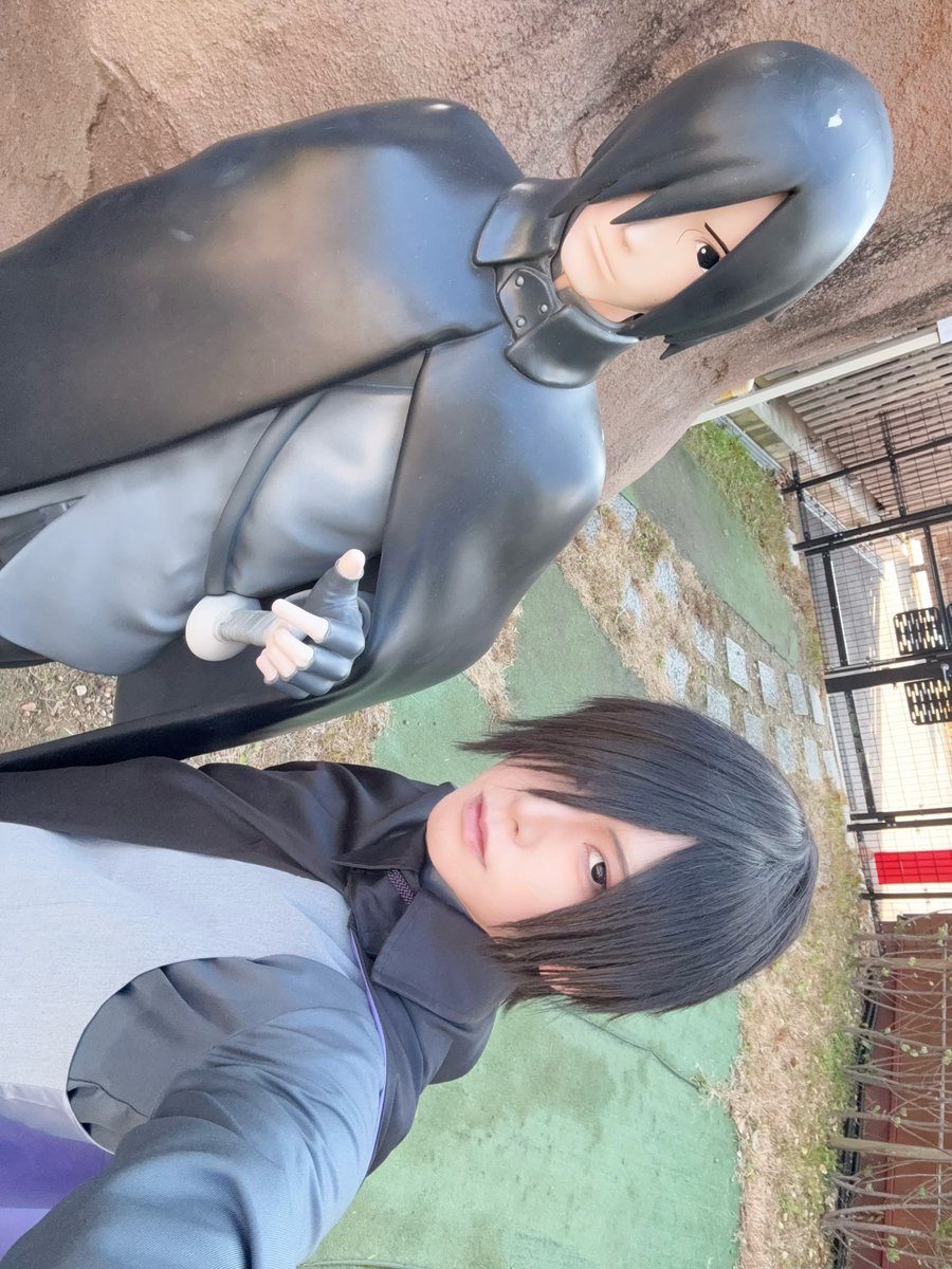 推しとツーショット撮れた🍅❤️❤️❤️

ラーメン食べてグッズを大量買いして帰ります🍥🍥🍥たのしかった！

#アワコス2025 #アワコス