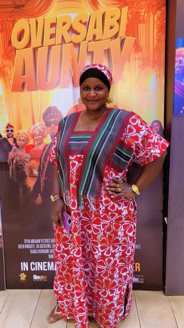 EleluAyoola's tweet photo. I watched Oversabi Aunty yesterday and let me say this: Toyin Abraham deserves a standing ovation for bringing real-life realities into acting. 👏🏽

This movie is emotional, deep, and packed with powerful life lessons. These are my key takeaways:

1️⃣ Stop policing other people’s children.
While you’re busy correcting other people’s children, your own may be doing the same things under your roof. Parenting starts from home.

2️⃣ Control your anger.
Uncontrolled anger destroys relationships and lives. One angry moment in this movie changed everything forever.

3️⃣ Listen to your children.
Be attentive and emotionally present. Talk to them gently, don’t shout them down or neglect them. You may not know what they’re going through.

4️⃣ Always communicate your whereabouts.
Children should inform their parents or guardians where they’re going. Life is unpredictable, and communication can prevent tragic outcomes.

5️⃣ Don’t judge people.
While judging others, you may forget that your own house is on fire.

6️⃣ A mother is everything.
Despite all her flaws, motherhood took over. Oversabi Aunty stood in for her child and made the ultimate sacrifice. That scene broke me 🥲.

Toyin Abraham truly finished work on this project. Oversabi Aunty’s self-righteous and intrusive attitude damaged her family, showing a painful reality: wanting the best for your children without listening to them can still destroy everything.

This movie exposes what many children go through in the hands of “good” but emotionally unavailable parents,homes in chaos while attention is focused outside.

Well done, Mummy Ire 👏🏽
Every penny spent watching Oversabi Aunty was worth it. Highly recommended.

Marufah Motunrayo Muhammed