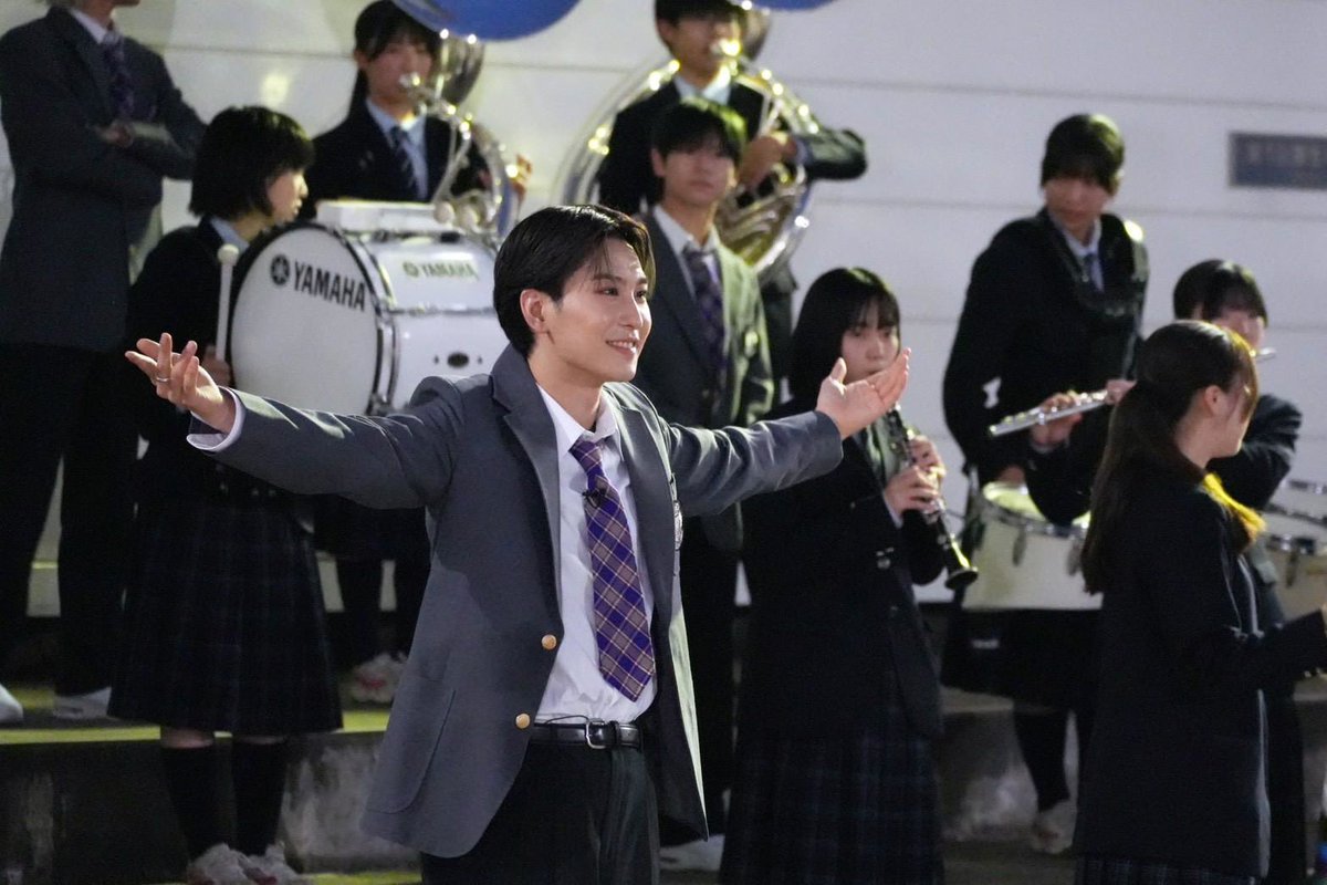 NEO EXILE tweet media