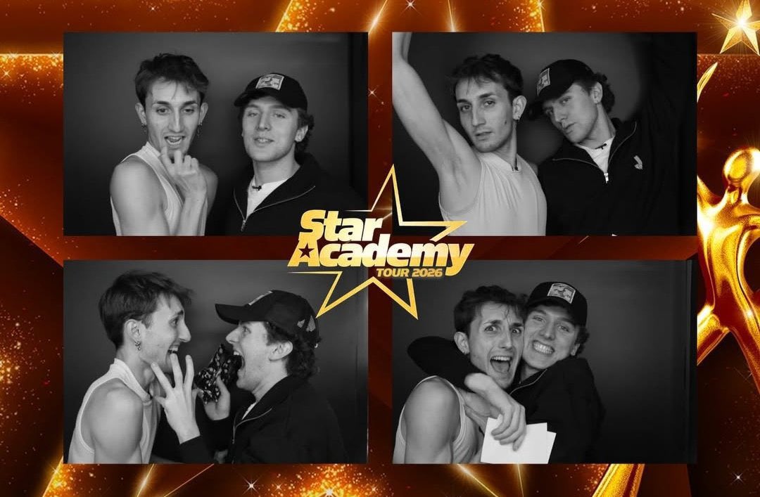 JhxseokV's tweet image. TEAM VICTOR, TEAM BASTIAAN, TEAM VICTIAAN VOUS ÊTES À FOND POUR CE SOIR ??? 
FAITES DE LA PROPA PARTOUT ON DOIT SAUVER NOS 2 STARS ✨🙏🏽🤞🏽    #StarAcademyLeLive #StarAcademy