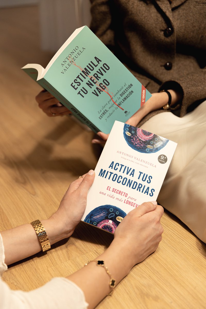 Alienta's tweet image. Tu cuerpo necesita un reinicio.

Estas fiestas, regala calma para el sistema nervioso y energía para el día a día, con dos bestsellers de referencia en divulgación de salud.

📚 «Estimula tu nervio vago»
📚 «Activa tus mitocondrias»

Del autor de referencia @a_valenzuelapni.