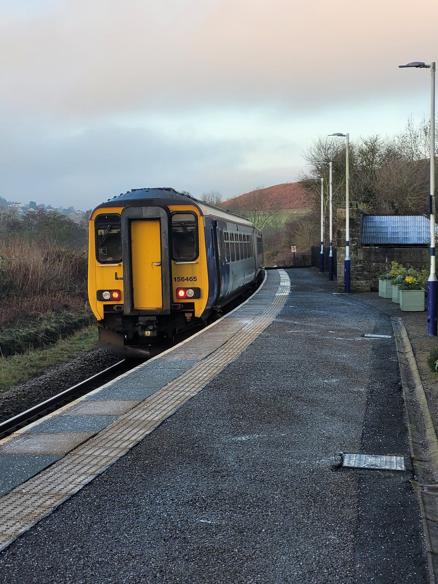Esk Valley Railway tweet media