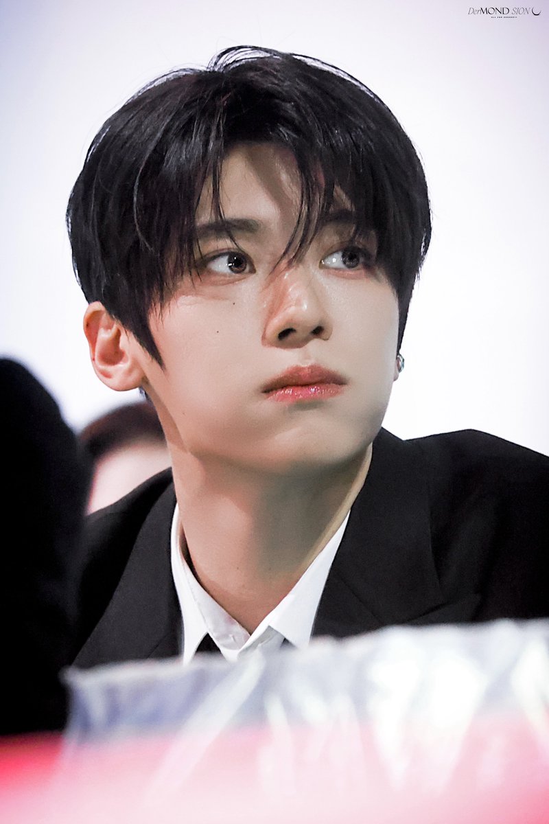 DerMond_SION's tweet image. 20251220

#시온 #SION #シオン
#NCT #NCTWISH