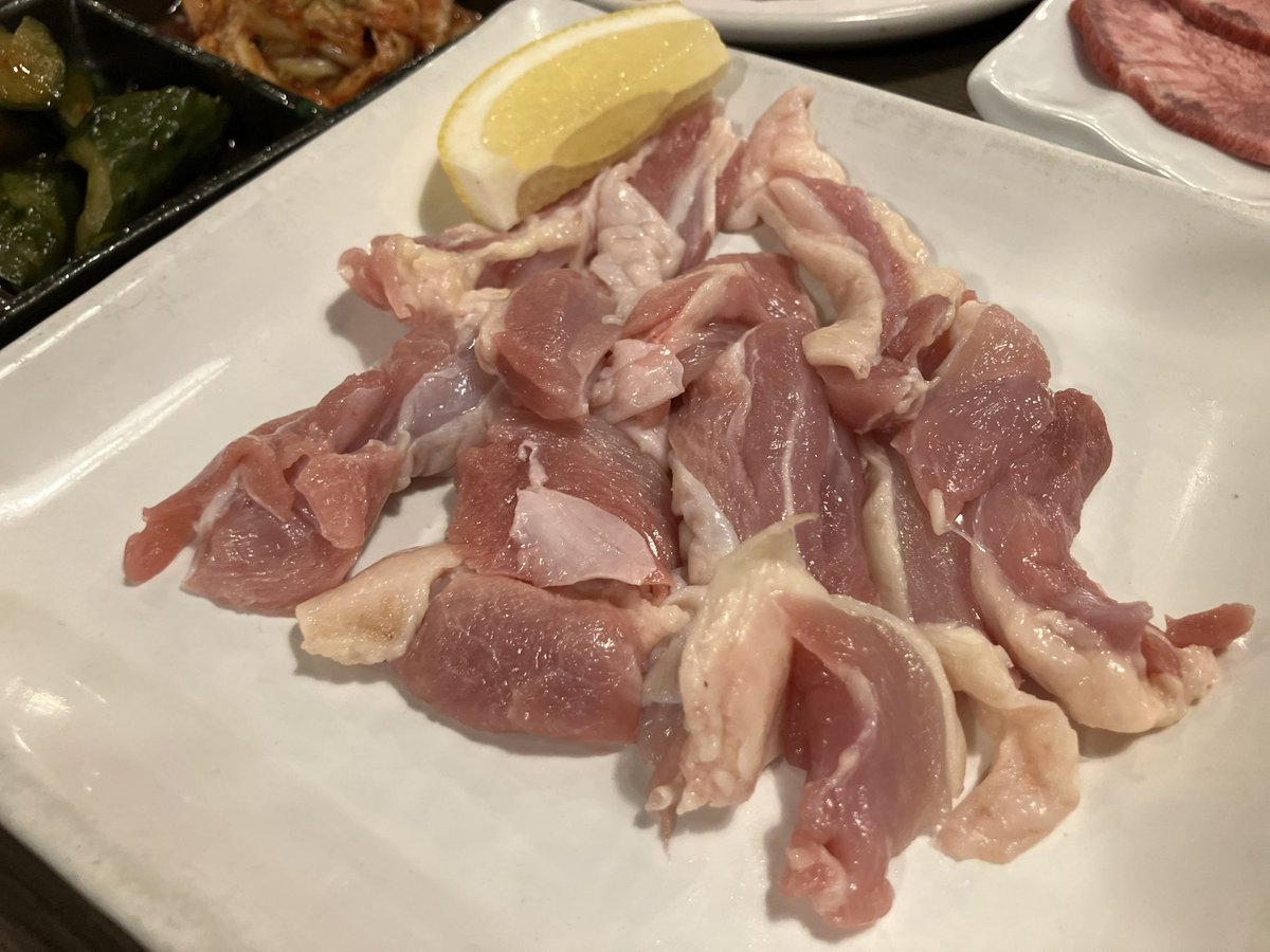 OfVengeance's tweet image. 地元に、なかなか良い焼肉屋が、前から気になってたが、、、

いいじゃん、、、全体的に質が良き🎯