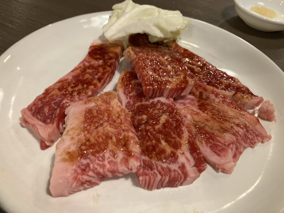 OfVengeance's tweet image. 地元に、なかなか良い焼肉屋が、前から気になってたが、、、

いいじゃん、、、全体的に質が良き🎯