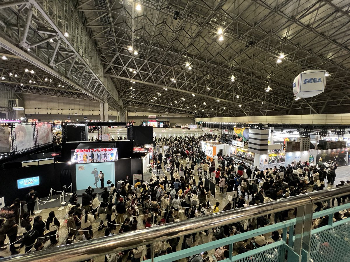 conrod302's tweet photo. 今年も奥さんにくっついてジャンフェスへ。今年は二日連続で当たったから、明日も行ってきます。歩き疲れた…
#ジャンプフェスタ2026 #ジャンフェス https://t.co/9qb29oZUhK