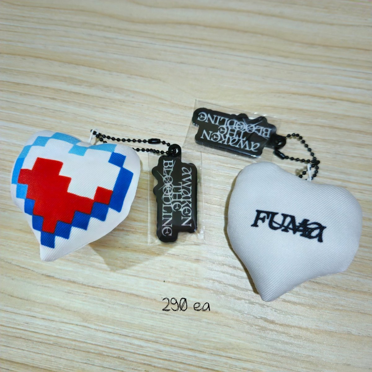 pls rt~ 

WTS LFB IC &amp;TEAM assorted photocards from &amp;team Dicon pop up, BTL preorder benefits and the  cushion  keychain (random) in ATB. 

These are all on hand  and in very mint condition. Just DM me if you are interested to get anything.