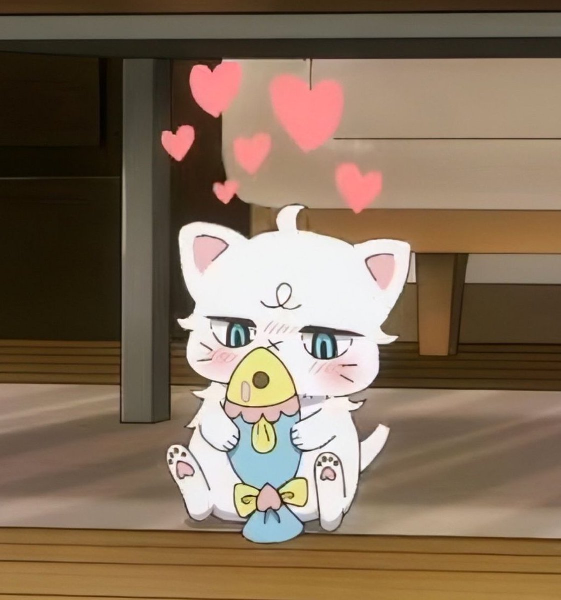 7oomro's tweet image. おつかれ〜 ワクワクしてるけどコンビニ行ってくる！ 📱 👨‍👩‍👧‍👧